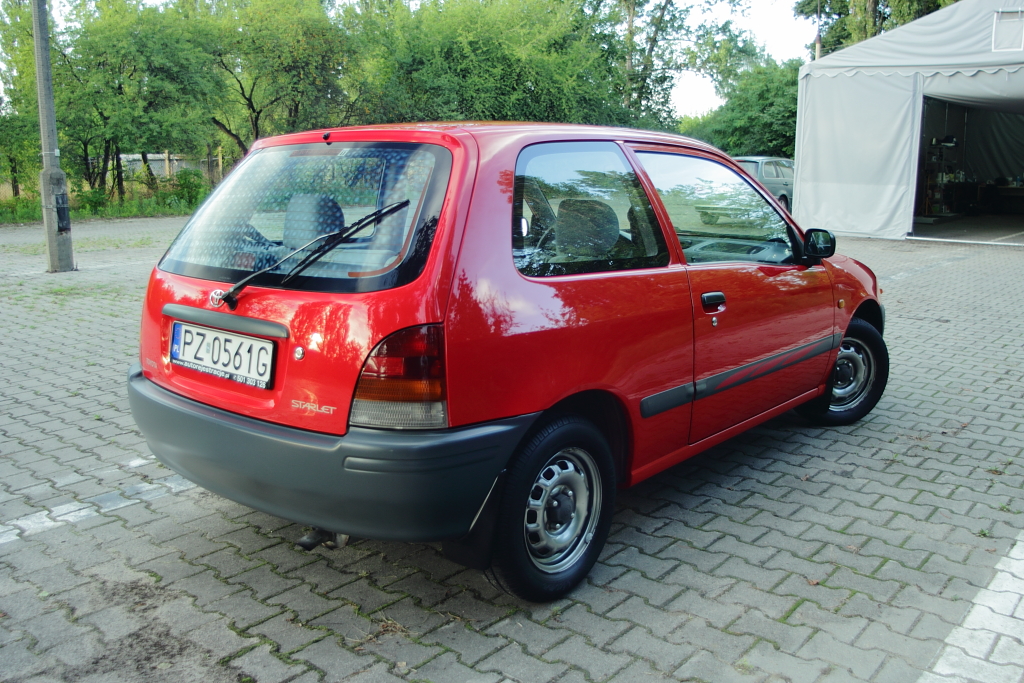 Toyota Starlet