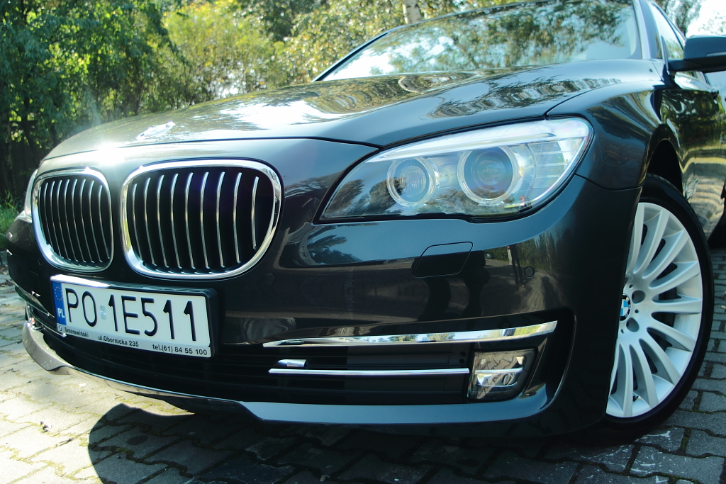 BMW 730